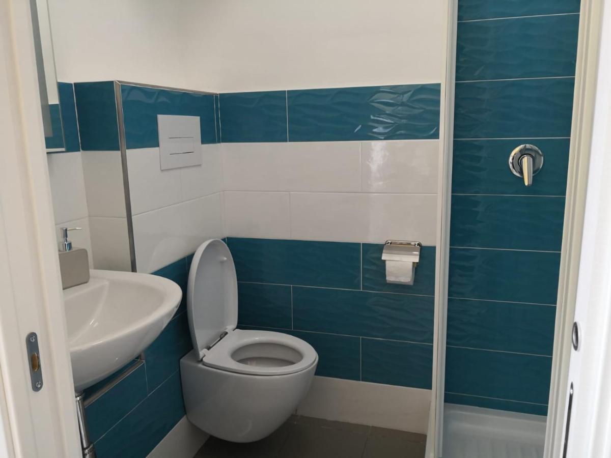 Casa Umberto Bed & Breakfast Салерно Екстериор снимка