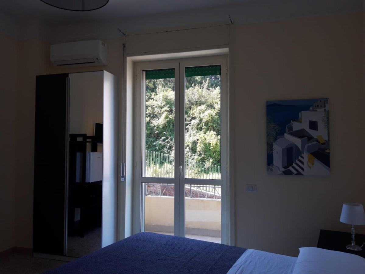 Casa Umberto Bed & Breakfast Салерно Екстериор снимка