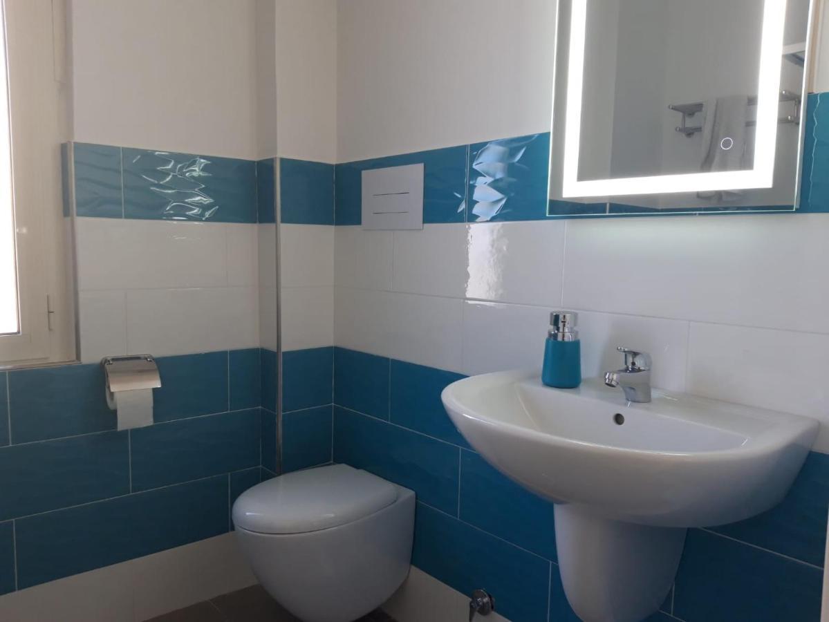 Casa Umberto Bed & Breakfast Салерно Екстериор снимка