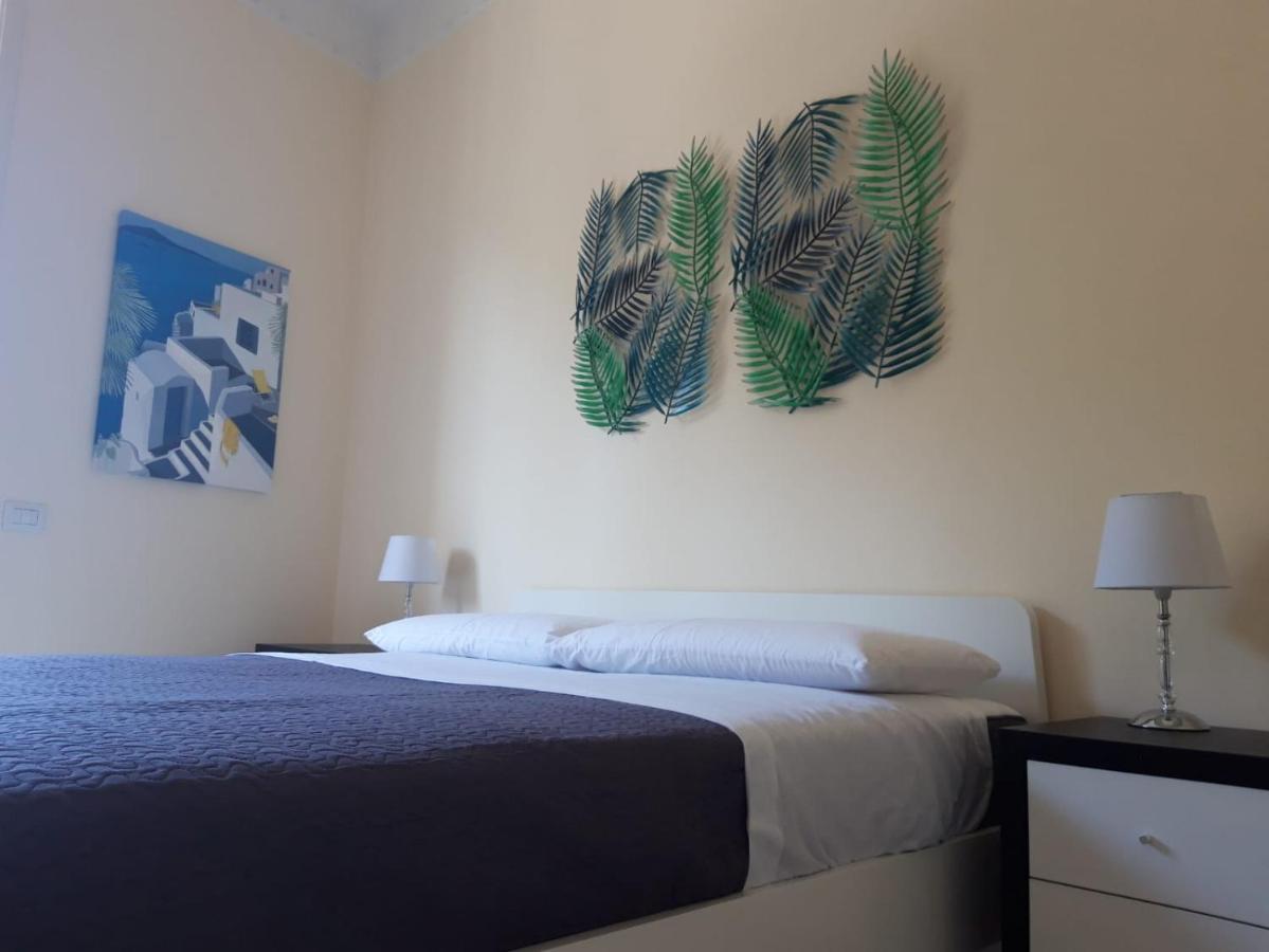 Casa Umberto Bed & Breakfast Салерно Екстериор снимка